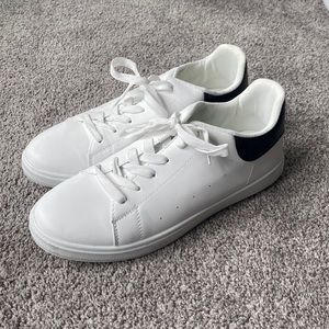 Men’s Casual Shoes